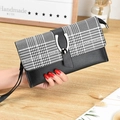 Cartera larga para mujer con diseño clásico de pata de gallo blanco y negro y hebilla - Negro