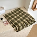 Écharpe à carreaux vert et beige avec de longues franges douces pour automne hiver - Fines Rayures Carreaux - Vert Armée
