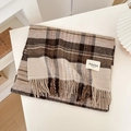 Écharpe élégante en laine épaisse à carreaux marron et beige avec de douces franges - Sergé Carreaux Carrés - Kaki