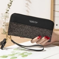 Portefeuille long pour femme en cuir noir litchi avec paillettes dorées et gland - Noir