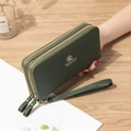 Portafoglio lungo verde scuro con doppia cerniera, trama litchi e cinturino da polso - Verde