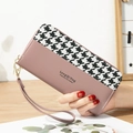 Cartera larga de mujer en cuero PU rosa empolvado con estampado de pata de gallo y asa - Púrpura