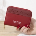 Petit portefeuille femme bordeaux en cuir avec bord ondulé et fermeture éclair dorée - Bordeaux