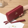 Portafoglio lungo da donna rosso scuro con doppia cerniera in pelle e cinturino da polso - Rosso Vino