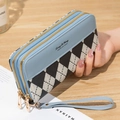 Women's dual-zipper clutch bag in light blue and grey plaid with leather wrist strap - Blue