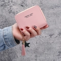 Mini portafoglio rosa chiaro da donna con cerniera, nappa e ciondolo a stella - Rosa