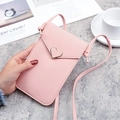 Borsa porta cellulare rosa in pelle PU con fibbia a cuore dorata e tracolla - Rosa