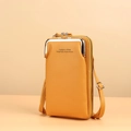 Sac à bandoulière jaune en cuir grainé avec fermoir doré et détails zippés élégants - Jaune