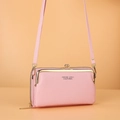Petit sac bandoulière rose pour femme avec fermoir vintage et fermeture éclair dorée - Rose