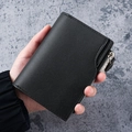 Cartera de hombre en cuero negro con patrón de lichi, bolsillo con cremallera y tarjetero - Negro