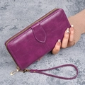 Portefeuille long en cuir ciré violet avec fermeture dorée et dragonne amovible - Violet
