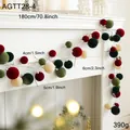Ghirlanda natalizia da 180cm con palline di feltro verde, rosso e crema per decorazioni - 180cm/4-6cm Diametro / Mix Multicolore (Stile D)