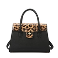 Modische schwarze Handtasche aus Leder mit Leopardenmuster-Klappe und Goldschloss - Leopardenmuster Schwarz