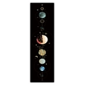 Tenture murale céleste minimaliste avec alignement de planètes sur tissu noir élégant - Style Orbites de Planètes Ligne d'Or Minimaliste
