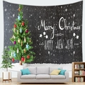 Arazzo natalizio con albero di Natale e scritta Merry Christmas su legno scuro - 95x73cm (Con kit di installazione) / Albero di Natale Texture Legno (Stile-2)