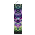 Vertikaler Meditations-Wandteppich mit buntem Fraktal-Mandala und schwarzen Quasten - Magenta Mandala Fraktal (Stil-9) / 32.5x130cm