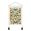 Makroaufnahme des Vintage-Schmetterling-Wandteppichs mit Holzstab und Quasten - Naturgeschichte Schmetterling Stil 4 (Style-4) / 35x50cm