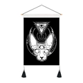 Dettaglio dell'arazzo murale con gatto, cornice in legno e nappe nere su sfondo bianco - 35x50cm / Gatto Geometrico dell'Occhio della Provvidenza (款式-4)