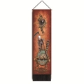Vertikaler Gothic-Wandteppich mit Memento Mori Totenkopf und schwarzen Quasten - 32.5x130cm / Tod auf dem Globus (Memento Mori)