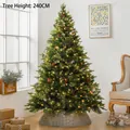 Albero di Natale artificiale 240cm con rami in PE, luci LED, pigne e bacche rosse decorative - Stile 240cm Foglie Miste con Bacche e Luci (con Vaso)