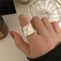 Vintage 925 Sterling Silber Ring mit gehämmerter Lavatextur und breitem Design für Damen - Einstellbar Offen / Gehämmerte matte Textur (Silber) / Silber
