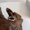 Offener S925 Sterlingsilber Ring mit unregelmäßiger Lavastruktur und Wasserwellen-Design - Unregelmäßiger Wellentexturstil (S-R809)