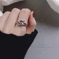 Anello a doppio strato in argento sterling S925 con nodo e finitura vintage sulla mano - Aperto Regolabile / Stile Nodo Argento Vintage