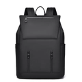 Zaino porta PC nero minimalista impermeabile con tasche multiple a cerniera e chiusura a patta - Nero