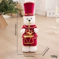 Orso bianco batterista natalizio in divisa rossa, decorazione da tavolo di 43x21x14cm - Ornamento dell'Orso del Tamburino dello Schiaccianoci In Piedi (ABCZ146-3)