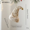 Kerstmuts hanger van champagnekleurig schuim met kant, pailletten en een klein belletje - Hoed Stijl
