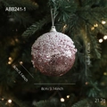 Roze schuim kerstbal ornament met glitter en witte parels decoratie, maat 8cm - Kerstbal Stijl A (Parelroze)