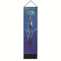 Detalle de tapiz de ballena con escena submarina azul profundo y elegantes flecos negros - Ballena Nadando Hacia la Superficie (Estilo-4) / 32.5x130cm