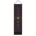 Dettaglio di un arazzo da parete viola scuro con simboli dorati e nappe nere - 32.5x130cm / Stile 4 (Viola/Occhio della Provvidenza)