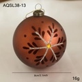 Braune 8cm Weihnachtskugel mit silbernem Schneeflockenmuster und gelbem Edelstein - Schneeflocken Edelsteinmuster (AQSL38-13)