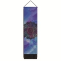 Dettaglio dell'arazzo mandala con stampa acquerello viola e nappe decorative nere - 32.5x130cm / Mandala Acquerello Blu Viola (Stile-2)