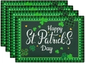 Dettaglio di tovagliette per San Patrizio con bordi a quadri e trama in lino - Lino / Stile Testo Happy St. Patrick's Day