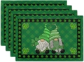 Dettaglio del set di 4 tovagliette di San Patrizio in lino con gnomi e quadrifogli - Lino / Stile Gnomi a Scacchi