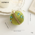 Bola de Navidad de tela verde de 8 cm con gemas azules y detalles de cinta dorada - Bola de Navidad Verde