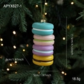 Adorno de Navidad de macaron apilados en tonos pastel con gancho dorado decorativo - Estilo Hamburguesa