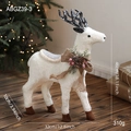 Witte schuimrubberen eland met zwart gewei en rustieke dennenappelstrik voor Kerstmis - Middelgroot Lopend Rendier