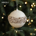 Bola de Navidad crema 10cm con textura vintage, lentejuelas doradas y perlas finas - Estilo A (Decoración Central) / 10cm