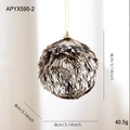 Bola de Navidad marrón brillante de 8cm con flecos metálicos y cordón dorado fino - 8cm