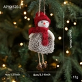Ciondolo pupazzo di neve in peluche con sciarpa rossa, berretto e campanellini - Pupazzo di neve con sciarpa