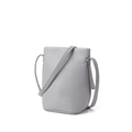 Sac seau chic en cuir grainé gris avec bandoulière réglable pour femmes en style classique - Gris Moyen