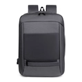 Mochila ejecutiva para portátil en gris oscuro con panel antirrayas y puerto USB - Gris