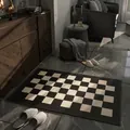 Zerbino rettangolare con motivo a scacchi bianco e nero e superficie antiscivolo - 50*80cm / Checkered