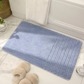 Thick light blue absorbent bath mat with vertical stripes for bathroom safety - 40x60cm / Light Blue
