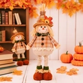 Gnome épouvantail de récolte d'automne en chemise à carreaux orange avec feuille d'érable - Style de Poupée Rétractable Femme