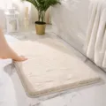 Alfombra de baño rectangular de felpa blanco roto con fibras suaves y antideslizante - Peluche Espesado-Blanco Roto
