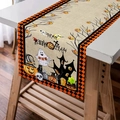 Dettaglio runner da tavola Halloween con stampe di zucche, fantasmi e gatti su lino - Zucca Castello Rombo (Modello 15) / 33x183cm